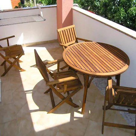 Murgic Apartment *