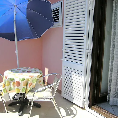 Murgic Apartment *